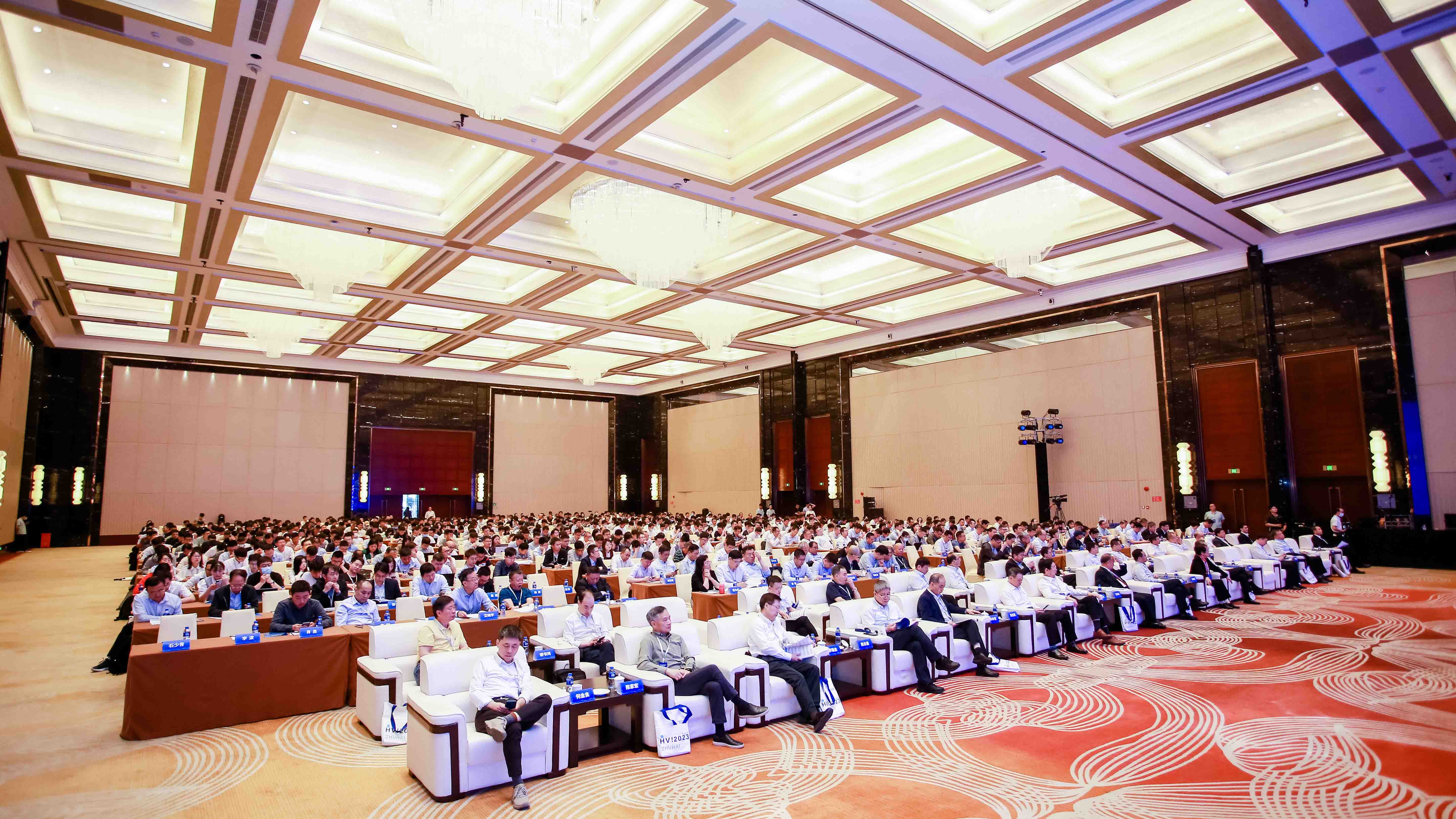 Z6���������й����ٷ���վ